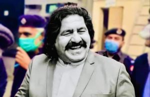 علي وزیر