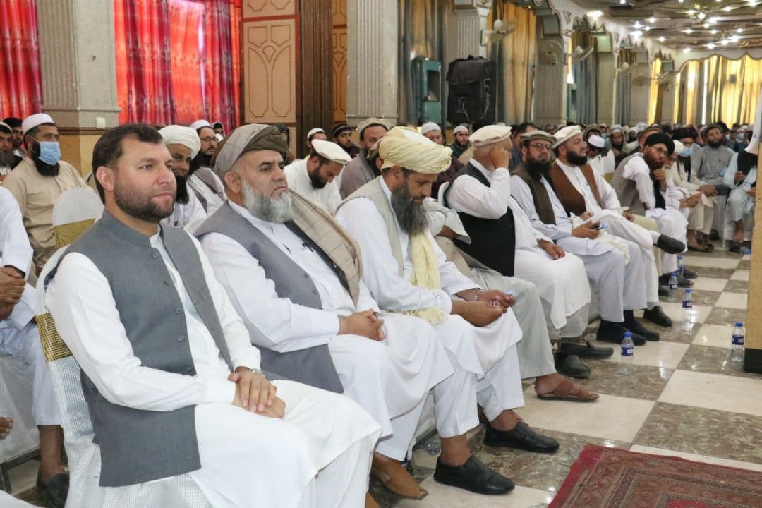 دیني عالمان
