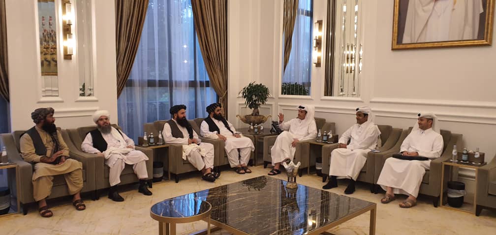 طالبان او قطریان