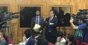 دادگاه علنی یک وزیر پیشین کابینه؛ در جریان محاکمه‌ عبدالرزاق وحیدی چه گذشت؟