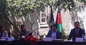 گذار به بزرگ‌سالی؛ سرکوب امیال جنسی در میان دختران بیشتر از پسران است