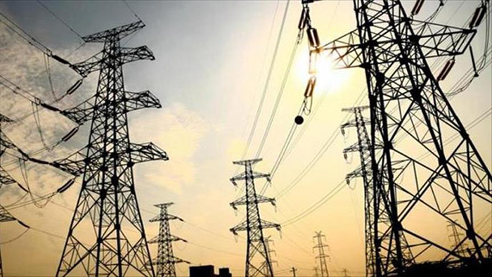 قطعی برق وارداتی ایران به هرات در فصل گرما و زیان‌ میلیونی کارخانه‌داران