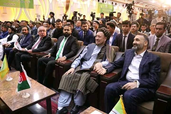 تخریب انتخابات راه حل نیست!