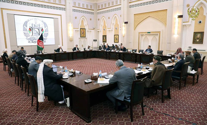 نخستین نشست بورد عالی مشورتی صلح که بیشتر رهبران جهادی و احزاب در آن حضور ندارند