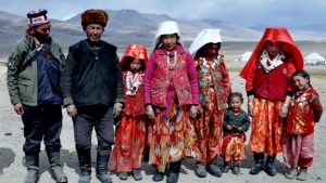بی‌اعتنایی و رنج به بلندای پامیر