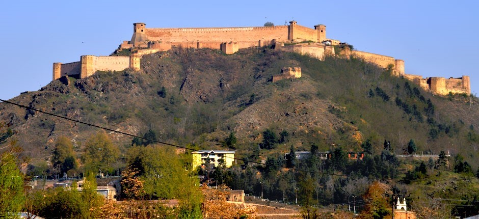 قلعهی هریپربت