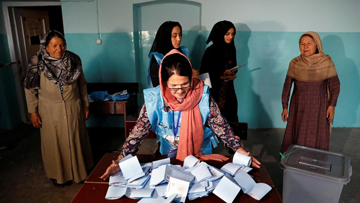 بحران‌های انتخابات؛ سقوط مشارکت، تقلب و بهانه‌ی تقلب