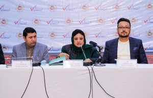 کمیسیون انتخابات: قفل دروازه به دستور مشاور امنیتی دبیرخانه شکستانده شده است
