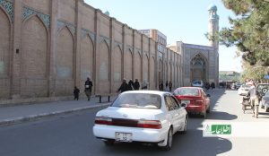 اقدام دیرهنگام؛ تردد وسایط‌ نقلیه در چهار سوی مسجد جامع هرات ممنوع می‌شود
