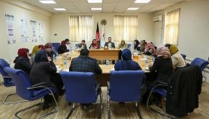 جلسه‌ی نمایشی برگزار نکنید