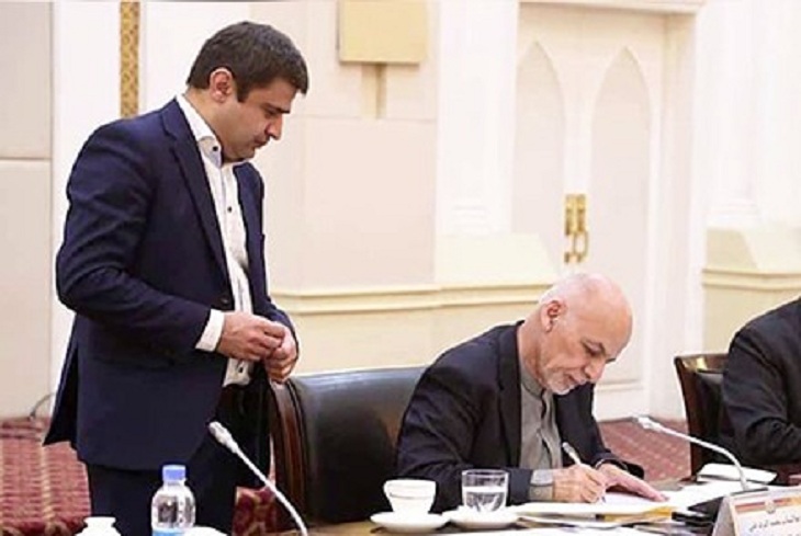 فضل محمود فضلی و اشرف غنی