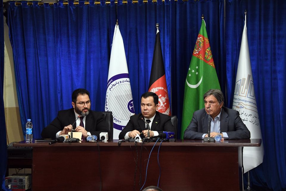 استملاک مسیر تاپی