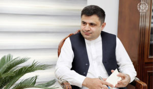 دریافت کمک‌هزینه‌ی والدین از دولت سویدن توسط فضل فضلی خبرساز شد