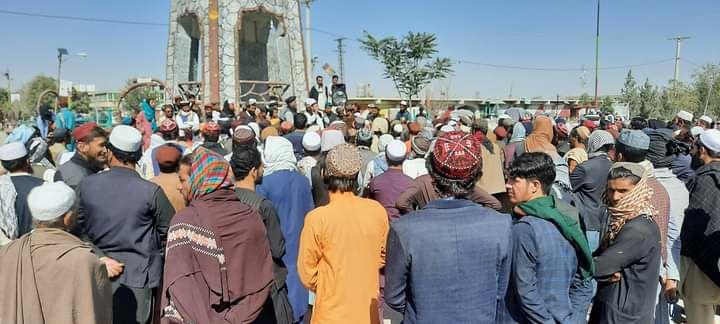 اعتراض به مالیات بلند در پکتیکا