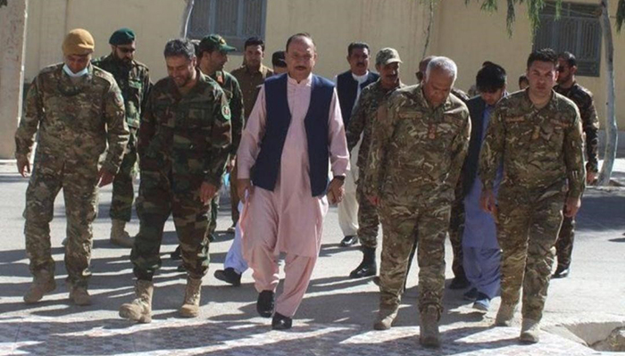آشفتگی وضعیت امنیتی در نیمروز پای یاسین ضیا، رییس کل ستاد ارتش، عبدالصبور قانع، معین ارشد وزارت داخله و نظر علی، معاون ریاست عمومی امنیت ملی را به این ولایت کشاند - عکس: شبکه‌های اجتماعی