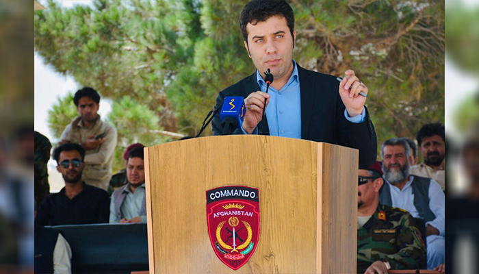 فواد امان، معاون سخنگوی وزارت دفاع ملی میگوید که تاکتیک استفاده از ماین کنارجادهای توسط طالبان از هر زمانی دیگری در گذشته بیشتر شده است – عکس از شبکههای اجتماعی
