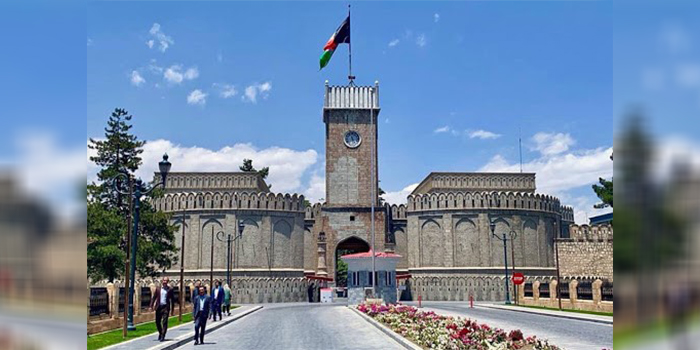 ارگ باید از وجهه‌اش دفاع کند
