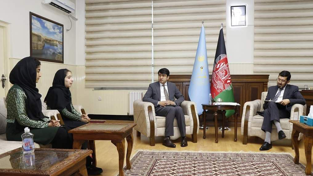 دختران رباتیک