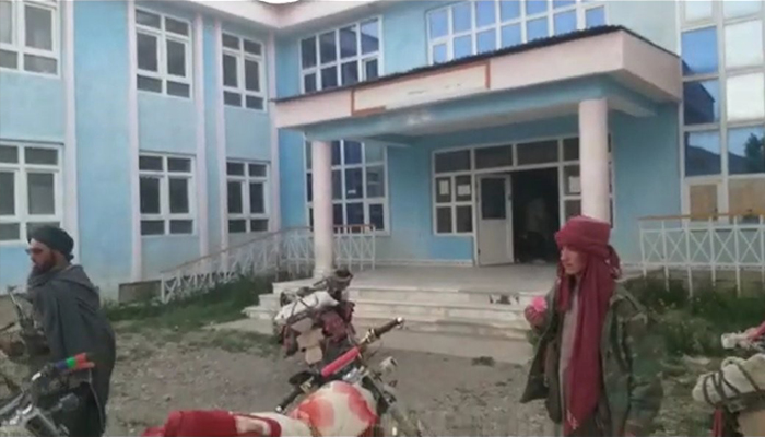 آشوب جنگ در غور؛ از قطع شبکه‌های مخابراتی تا احتمال سقوط چند ولسوالی