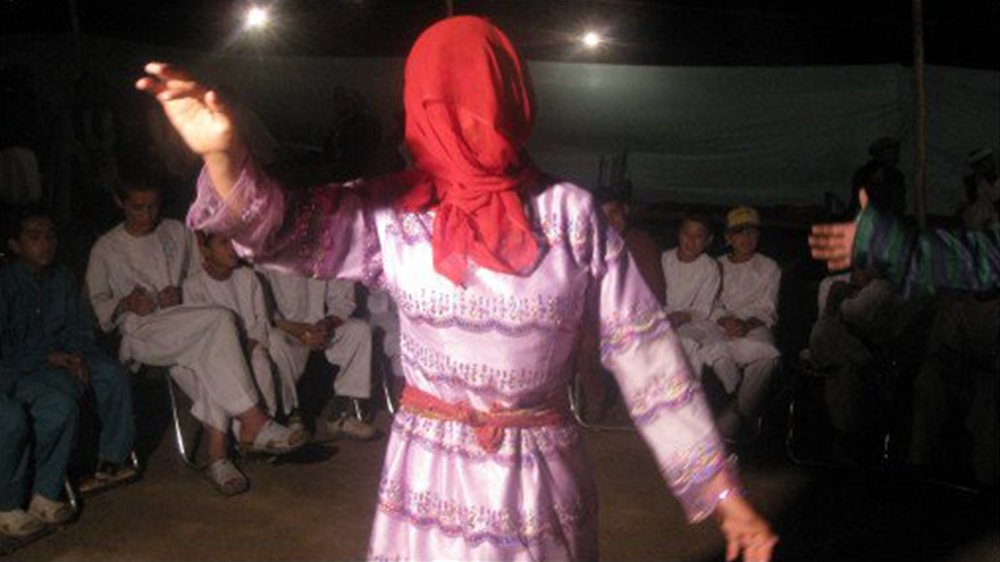 بچه‌بازی