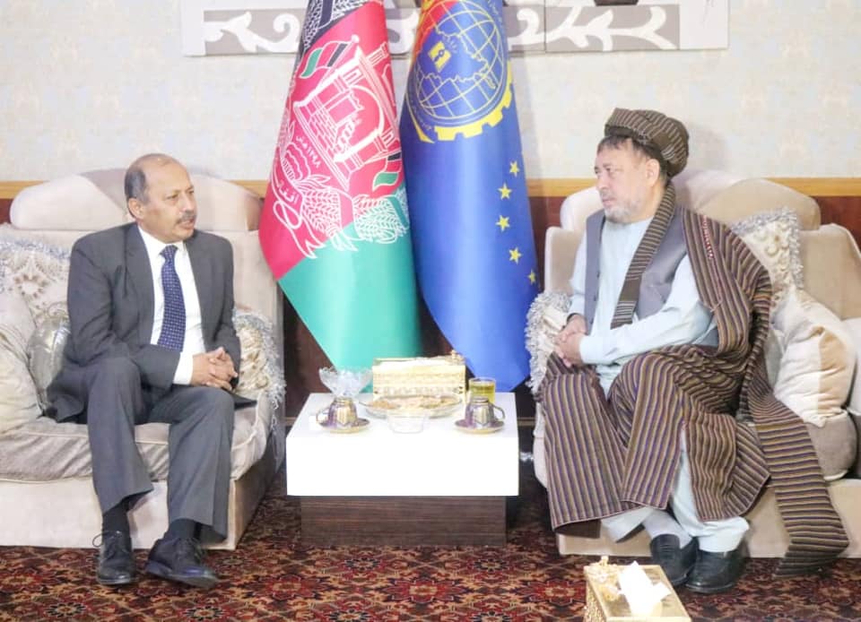 دیدار محقق با سفیر پاکستان
