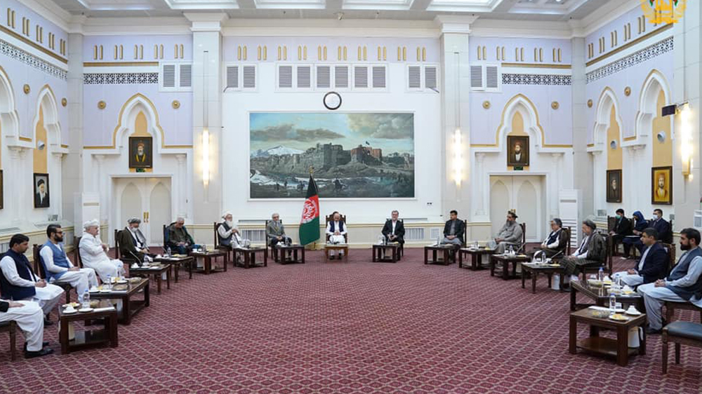 دیدار غنی با رهبران سیاسی و جهادی