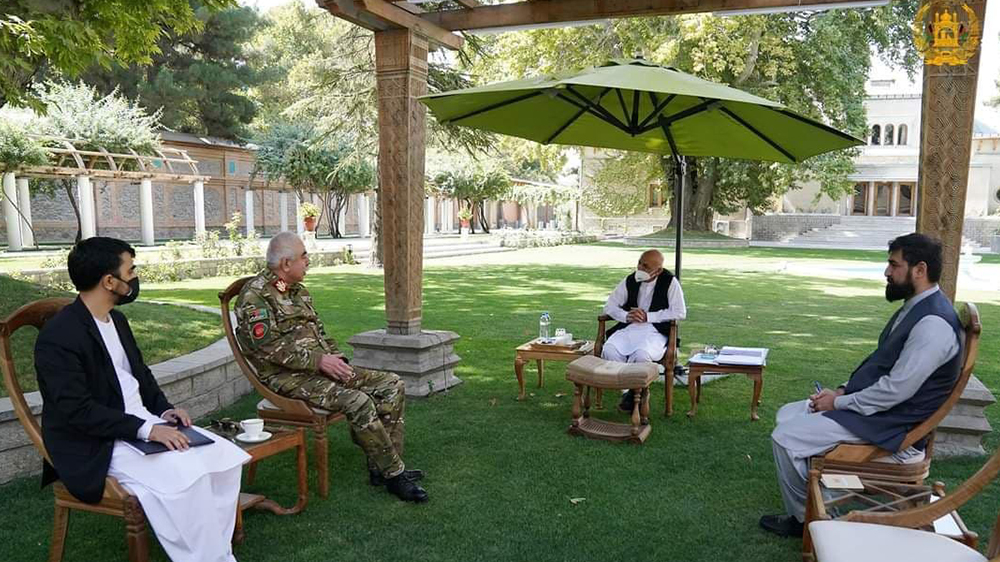 دیدار غنی و دوستم