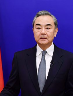 وانگ یی، وزیر خارجه‌ی چین