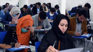 دانشجویان دانشگاه ابن سینا