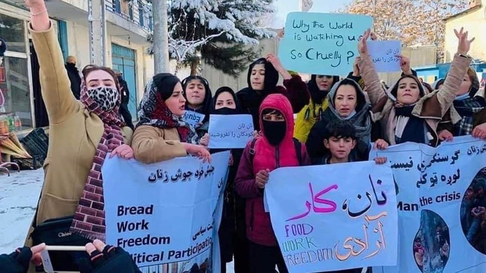 نان، کار، آزادی؛ آیا زنان افغان فراموش شده‌اند؟