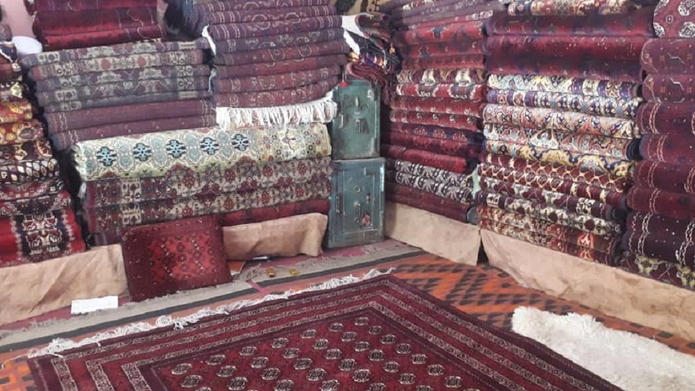 دکان قالینفروشی وطنی
