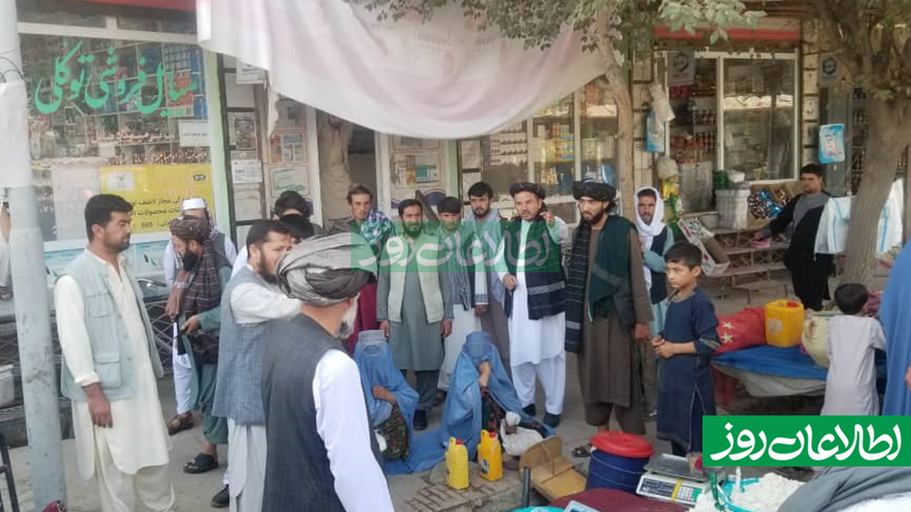 جریان جمع‌آوری دست‌فروشان از جاده‌های شهر میمنه توسط هیأت توظیف. 