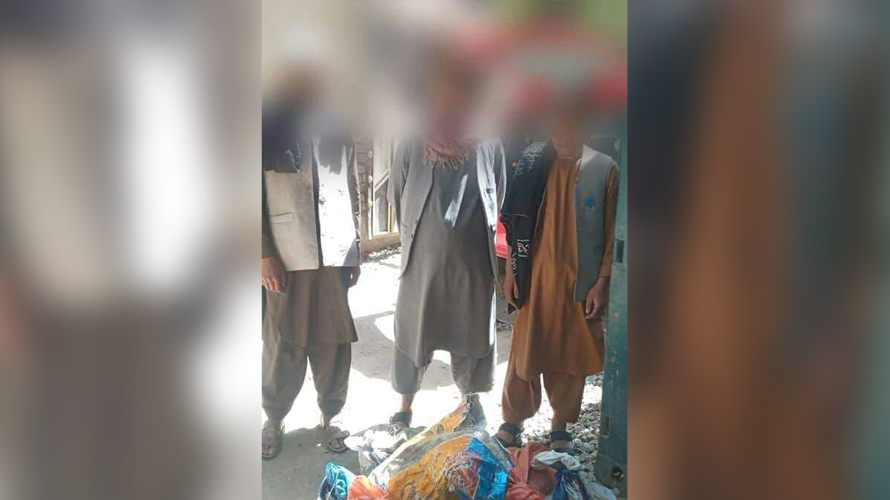 طالبان سه نفر را به اتهام دزدی در مرکز تخار دُره زدند