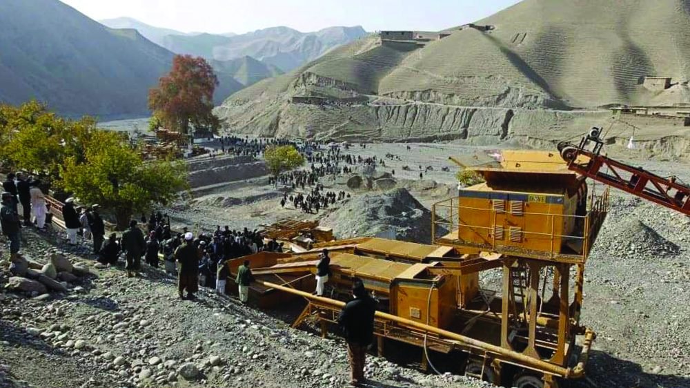 منابع در تخار: انجنیران چینی معدن طلای چاه‌آب را به‌گونه غیرقانونی استخراج می‌کنند