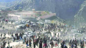 طالبان 11 مرد و یک زن را در غور در ملاءعام شلاق زدند