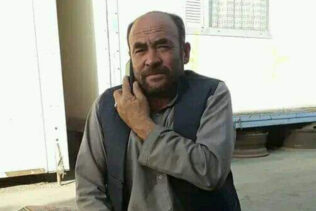 منابع در بامیان: یک راننده‌ی تاکسی توسط یک عضو طالبان به قتل رسیده است