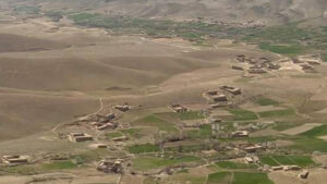 طالبان یک مرد و دو زن را در دایکندی در ملاءعام شلاق زدند